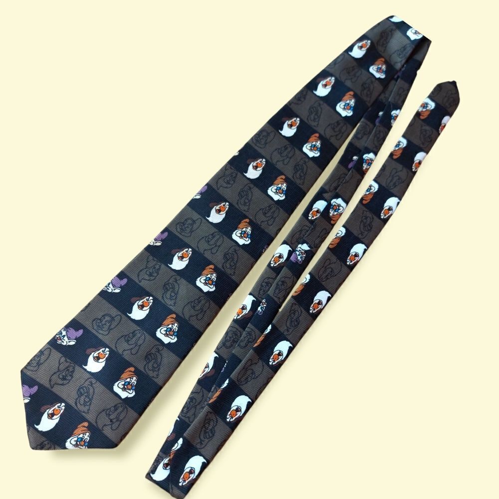 Vintage Disney Tie – Snow White & Seven Dwarves